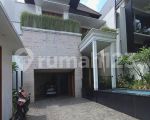 thumbnail-brand-new-tropis-modern-pondok-indah-swimming-pool-0