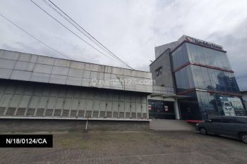 Gedung Bagus Terawat Di Mainroad Kopo