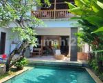 thumbnail-villa-luxury-32-are-dijual-lantai-2-furnishe-umalas-0