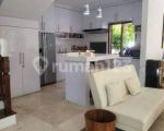 thumbnail-villa-luxury-32-are-dijual-lantai-2-furnishe-umalas-8