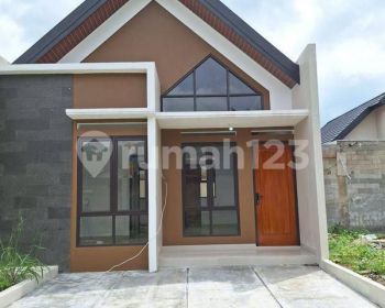 Rumah siap huni di bakti jaya tangsel dekat unpam Viktor