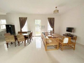 Disewa Rumah Furnished di Kawasan Hijau Golf The Home Southlinks