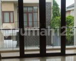 thumbnail-for-rent-rumah-mewah-di-kemang-jakarta-selatan-11