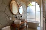 thumbnail-mediterranean-luxury-villa-in-umalas-2