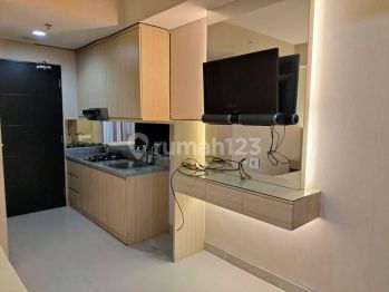 Apartemen Paramount Skyline Tower F