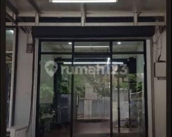 Disewakan Ruang Usaha Sayap Riau Dago