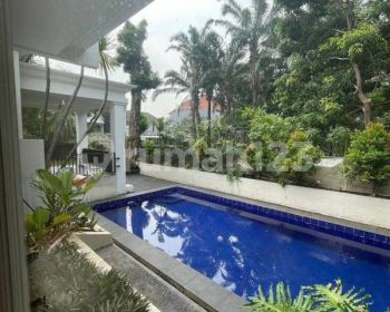 Pondok Indah House For Rent 4000 month