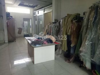 Dijual ruko strategis di pinggir jalan cocok utk ruang usaha atau home industri