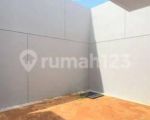 thumbnail-rumah-2-lantai-summarecon-mutiara-makassar-type-green-crystal-2