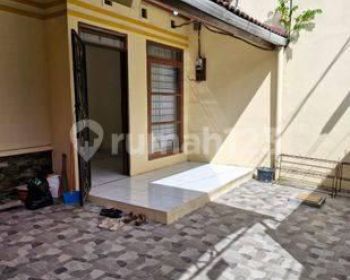 Rumah Siap Huni Taman Holis Indah I