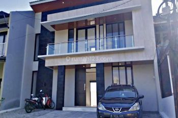 Rumah Baru Modern di Sayap Bojong Koneng - Bangunan Siap Huni - Jual Cepat (Good