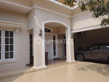 Dijual Rumah di Cluster Taman Puspa Harapan Indah2 Bekasi