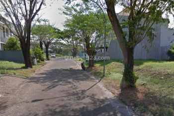 Kavling Sederet Pool Garden Villa Bukit Regensi 2 Pakuwon Indah