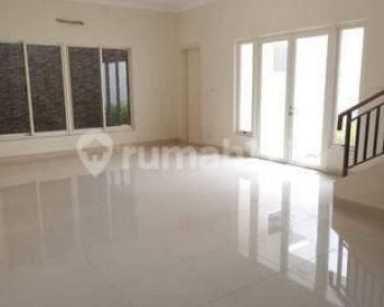 Disewakan rumah di cluster goldfinch kosongan