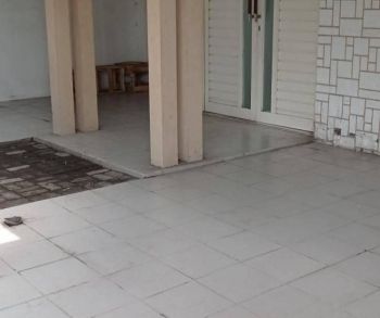 Disewakan rumah siap huni di pusat bisnis Jaya Maspion Permata, Gedangan,