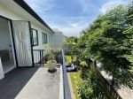 thumbnail-rumah-2-lantai-semi-furnished-with-pool-cantik-di-graha-natura-6