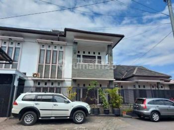 Rumah Cantik Full Furnished di Margahayu Soekarno Hatta Bandung