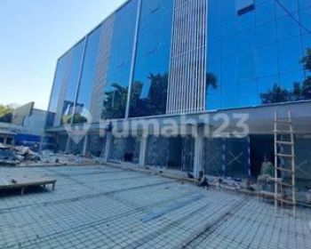 Ruko di Jalan Raya Pasar Minggu Jakarta Selatan