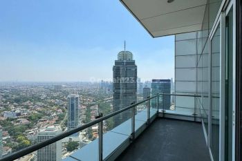 APARTEMEN KEMPINSKI RESIDENCE 3 + 1 KAMAR TIDUR,BAGUS.