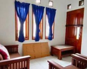 Dijual Rumah Siao Huni Murah di Sayap Buah Batu Bandung