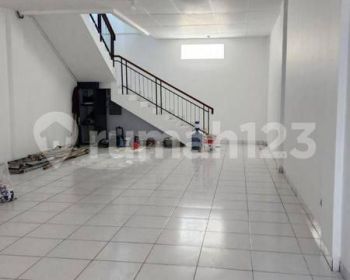 Disewakan ruko mainroad strategis di mekar wangi mekarwangi singgasana bandung