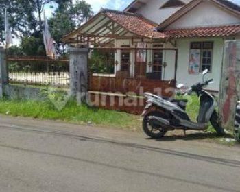 Lokasi+Semi villa Pas buat yayasan Di parakan salak sukabumi