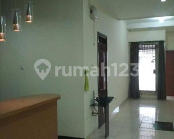 DISEWAKAN RUMAH NYAMAN SEMI FURNISHED HARGA NEGO DI MEKARWANGI BANDUNG