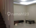 thumbnail-disewakan-rumah-nyaman-semi-furnished-harga-nego-di-mekarwangi-bandung-4