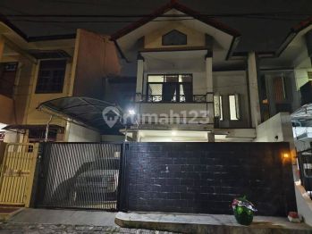 Dijual Rmh di Villa Kalijudan.