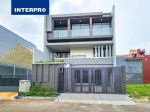 thumbnail-rumah-baru-brand-new-minimalis-modern-permata-buana-bawa-koper-1