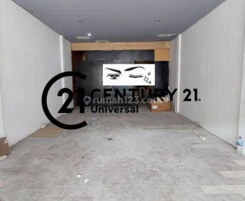 Ruko Depan Jalan Raya Dekat Mall Di Kelapa Gading