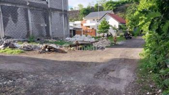 Tanah datar siap bangun Ungasan Kuta Selatan Bali Indonesia