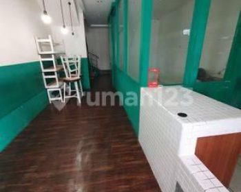 RUKO SIAP HUNI 2.5 LANTAI DI VALENCIA GRAHA RAYA