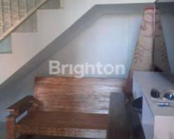 DIKONTRAKKAN RUMAH MODERN MINIMALIS DI PEDUNGAN DEKAT SESETAN