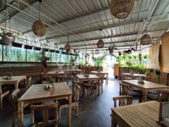 Disewakan Restaurant Fully Furnished Lokasi Strategis di Ungasan.