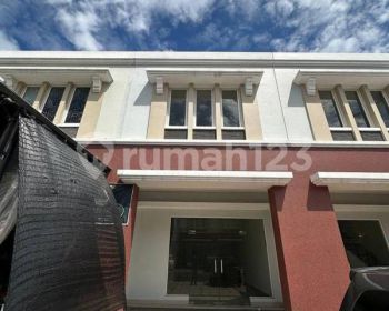 Harus Laku Ruko 2 Lantai Rapih Dan Bagus di Serpong