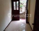 thumbnail-di-jual-rumah-modern-2-lantai-wiguna-selatan-11