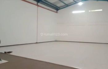 Disewa Gudang Baru Posisi Bagus Dekat Pintu Tol Seroja
