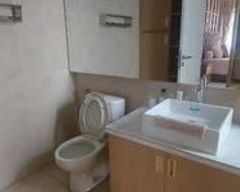 Rumah Dijual Cantik 2 Lantai di Kota Baru Parahyangan