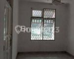 thumbnail-rumah-semi-furnished-di-villa-melati-mas-serpong-4