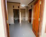 thumbnail-rumah-mewah-modern-2-lantai-dalam-perumahan-dekat-hotel-hyatt-jalan-palagan-11