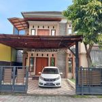 thumbnail-rumah-mewah-modern-2-lantai-dalam-perumahan-dekat-hotel-hyatt-jalan-palagan-2