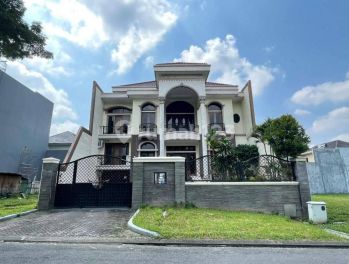 Rumah Mewah Di Citraland Utama Cluster South Emerald Mansion