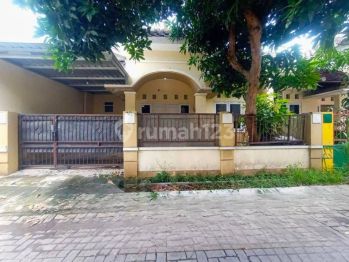 RUMAH TENGAH KOTA SOLO DEKAT RS JIH JAJAR DAN  MANAHAN