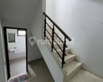 thumbnail-sewa-rumah-di-jalan-gading-serpong-cluster-serened-tangerang-bagus-4