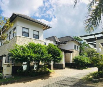 Villa Luas Dan Bagus Dalam Cluster Eksklusif di Jimbaran