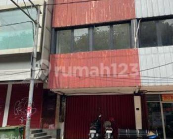 KAN RUKO STRATEGIS DI BOULEVARD RAYA KELAPA GADING