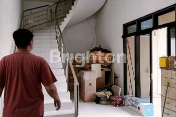 Mayjen Sungkono, Luas 460, Lebar 10, Cocok Komersial