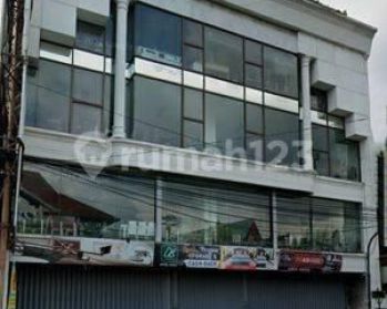 Gedung Bangunan Komersil Di Gondokusuman Kota Yogyakarta