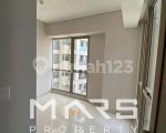 thumbnail-disewakan-apartemen-taman-anggrek-residences-2-bedroom-semi-furnished-4